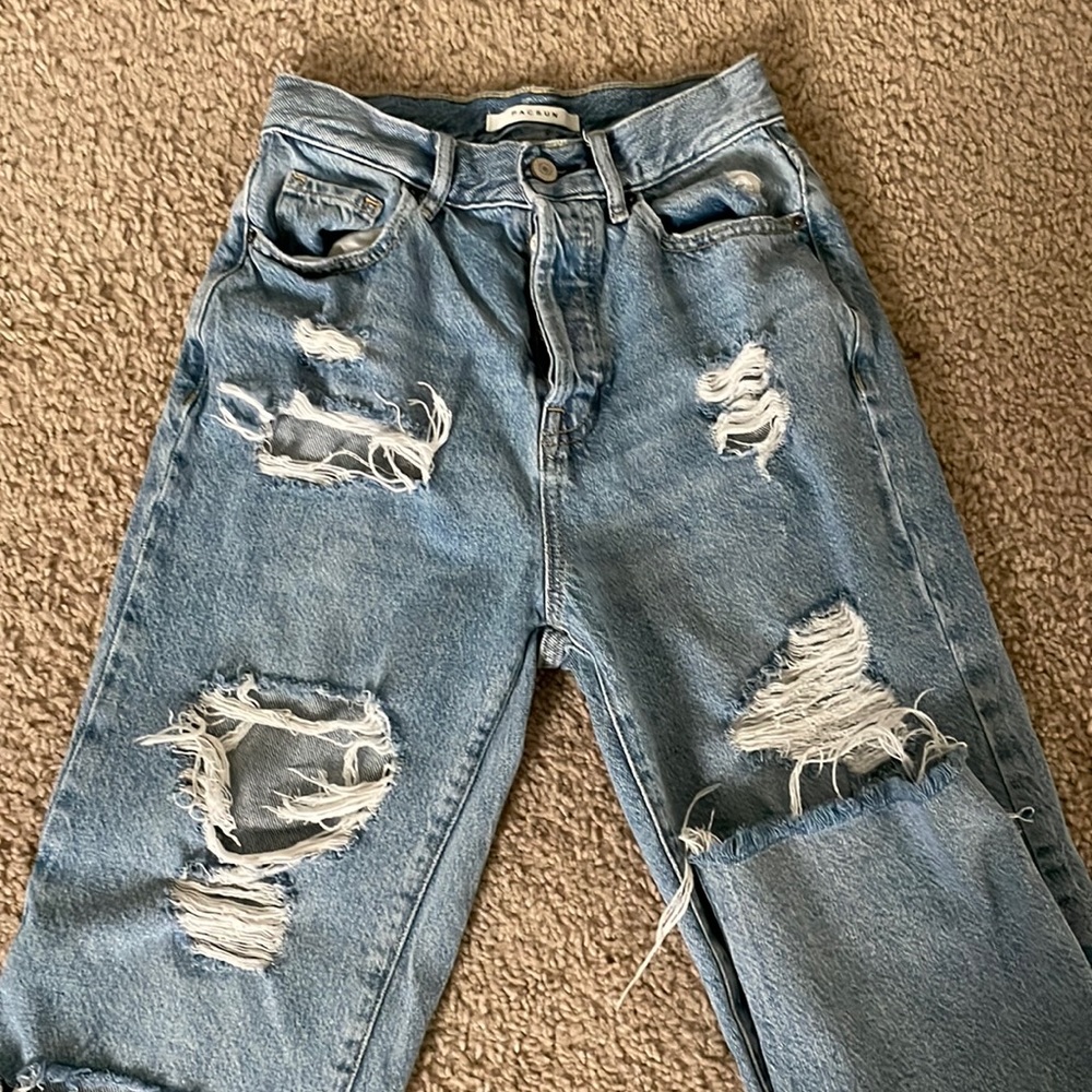 Distressed blue jeans, pacsun, size 25